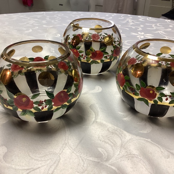 Mackenzie Childs MEDIUM ROSES. N STRIPES - Picture 8 of 8